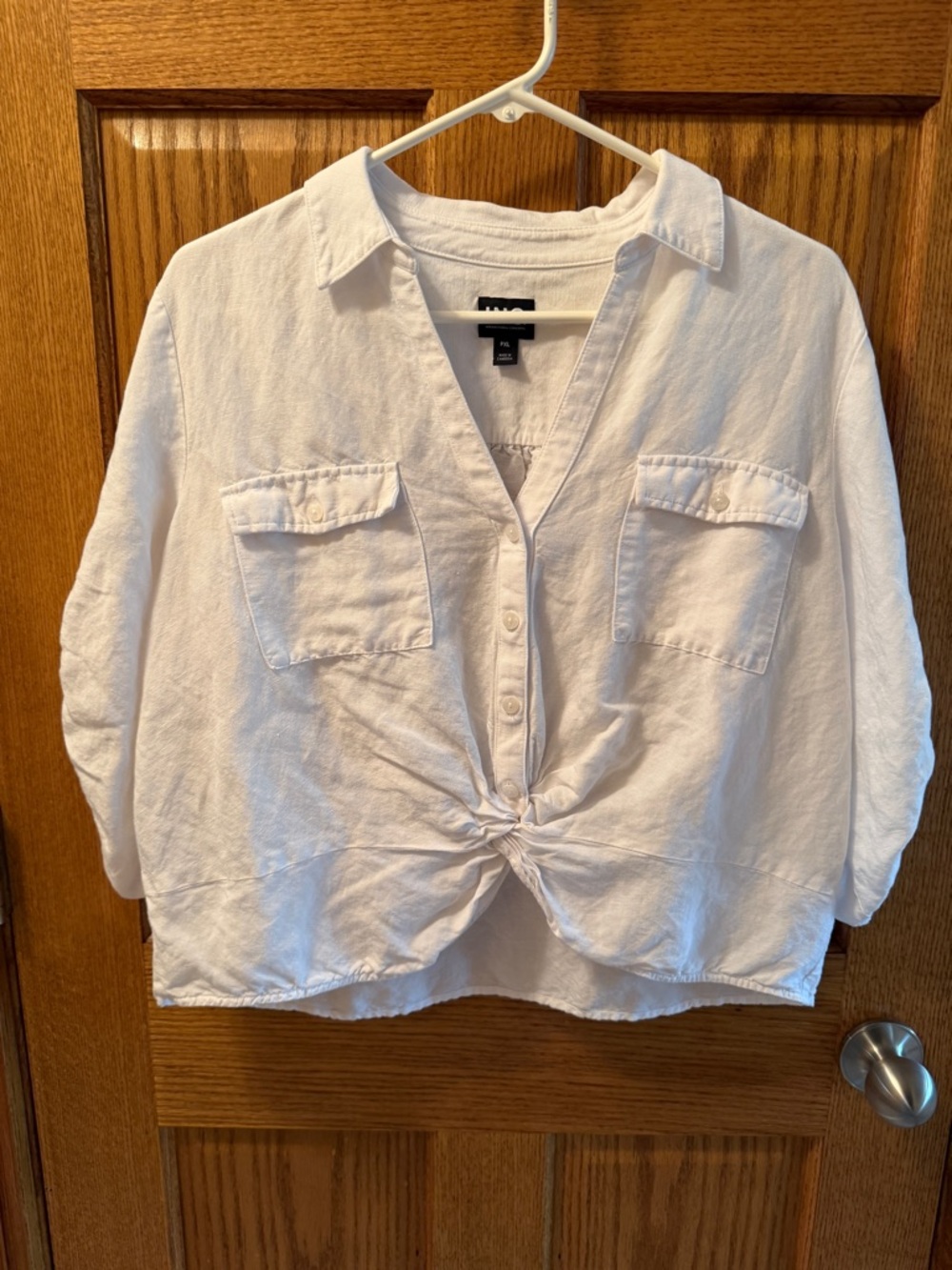 INC International Concepts PXL White Button-Up Shirt with Gathered Back Yoke